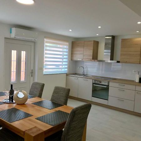Apartma Sonja Piran Bagian luar foto