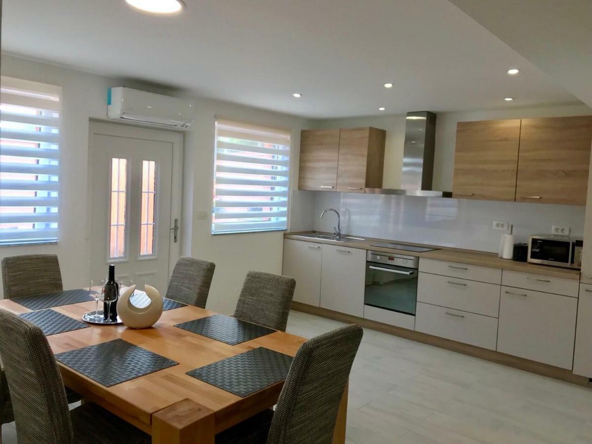 Apartma Sonja Piran Bagian luar foto